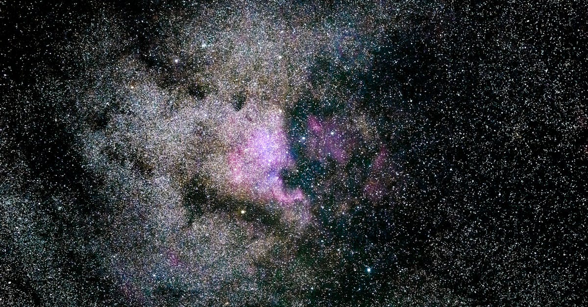 découvrez l'astrologie, une pratique ancienne qui explore les influences des astres sur notre personnalité et notre destin. plongez dans l'univers des signes du zodiaque, des horoscopes et des cartes du ciel pour mieux comprendre votre chemin de vie.