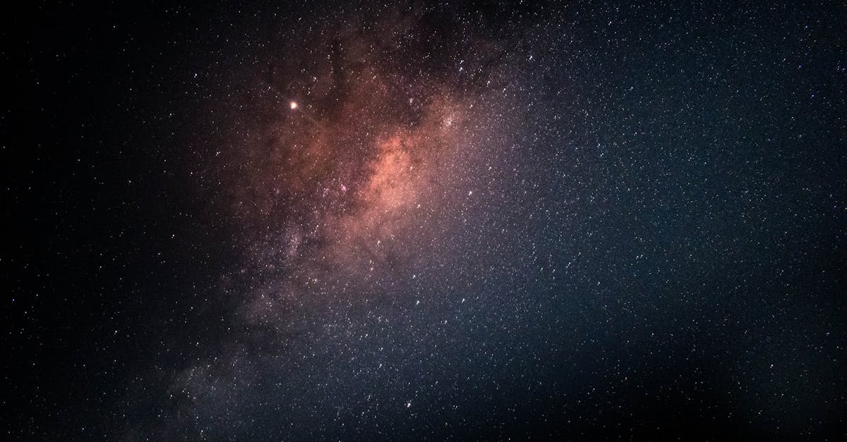 découvrez l'astrologie, l'art ancien d'interpréter les cieux pour comprendre votre personnalité et votre destin. explorez les signes du zodiaque, les horoscopes et les influences planétaires qui façonnent votre vie. plongez dans l'univers fascinant des astres pour mieux vous connaître et anticiper l'avenir.