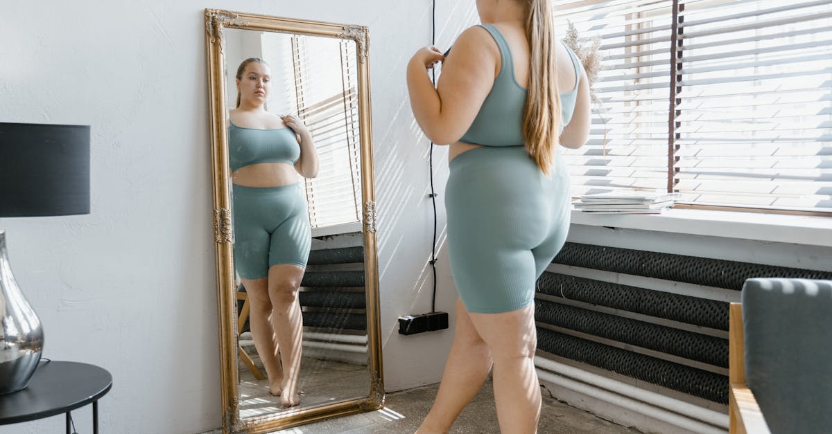 découvrez le mouvement du body positivity, célébrant l'acceptation de soi et la diversité des corps. apprenez à valoriser votre image corporelle et à embrasser votre unicité, tout en luttant contre les normes de beauté restrictives. rejoignez-nous pour une approche positive et inclusive du corps et de l'estime de soi.