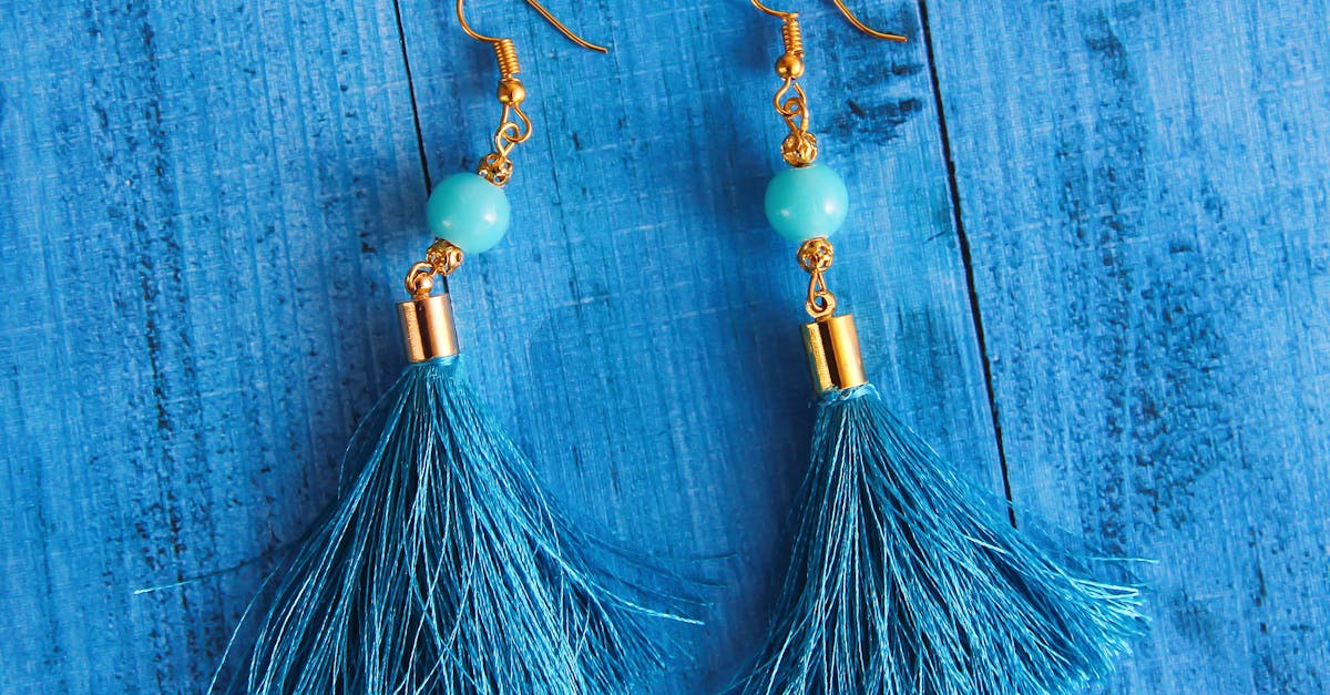 découvrez notre collection unique de boucles d'oreilles, alliant élégance et modernité. que vous cherchiez des modèles discrets ou audacieux, notre sélection saura sublimer votre style et révéler votre personnalité.