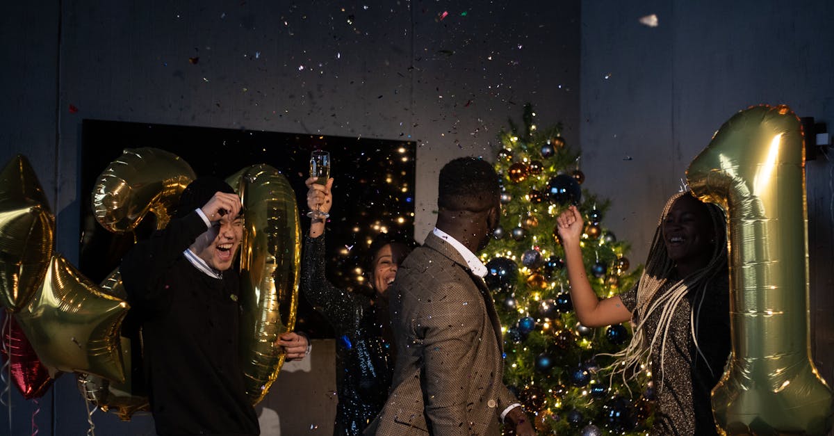 découvrez notre collection élégante de robes de soirée, parfaites pour toutes les occasions spéciales. des designs sophistiqués aux tissus raffinés, trouvez la robe qui fera de votre soirée un moment inoubliable.