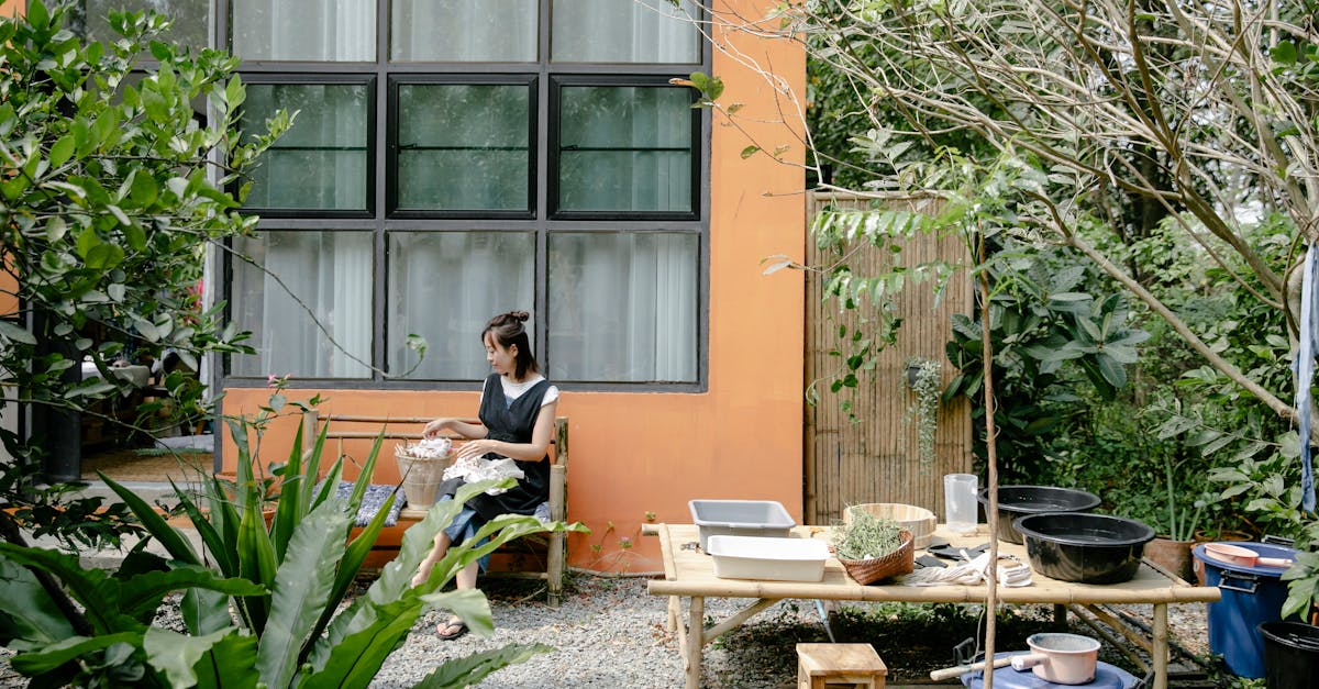 découvrez notre sélection de mobilier de jardin alliant confort et style. transformez votre espace extérieur en un véritable havre de paix grâce à nos chaises, tables et salons d'extérieur élégants, adaptés à tous les goûts et budgets.