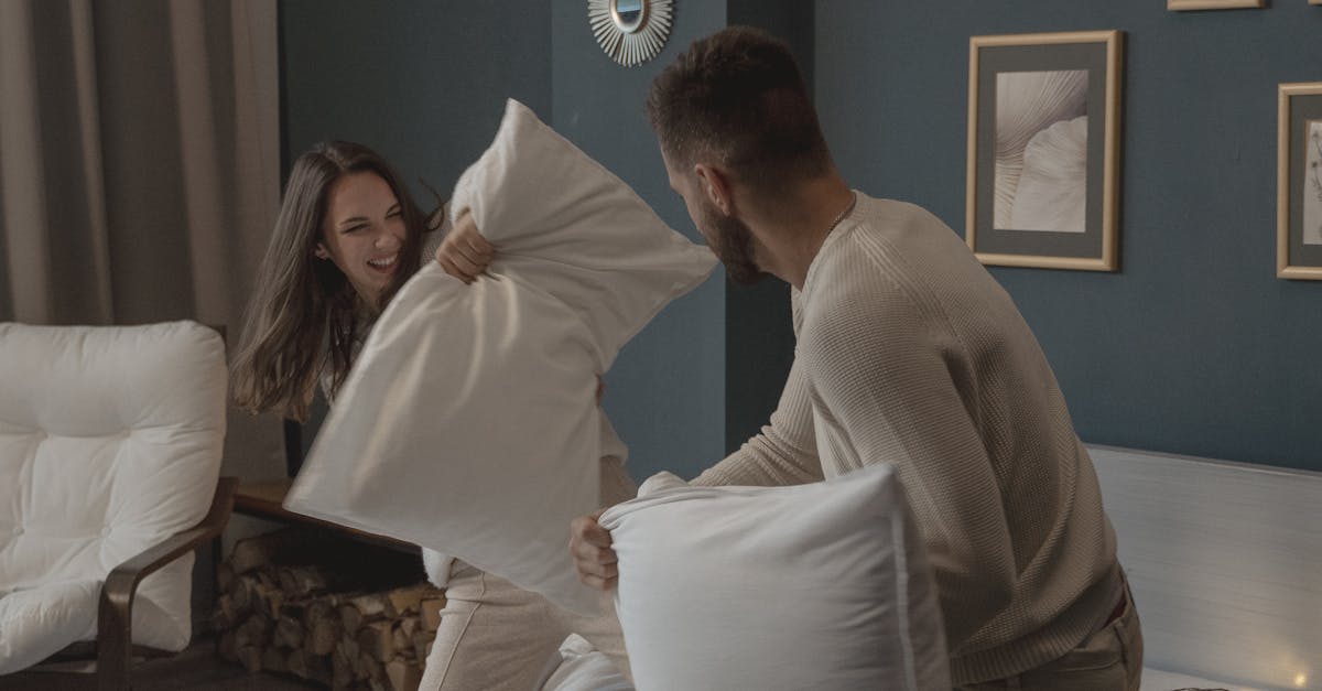 découvrez l'art du cocooning : un véritable havre de paix où confort et sérénité se rencontrent. apprenez à créer un espace douillet chez vous, propice à la détente et au bien-être, pour échapper au stress quotidien et savourer des moments de douceur.