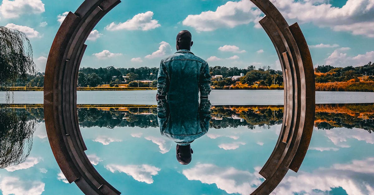 découvrez comment réduire le double menton grâce à des conseils, exercices et traitements efficaces. retrouvez un visage raffermi et une silhouette plus harmonieuse naturellement.