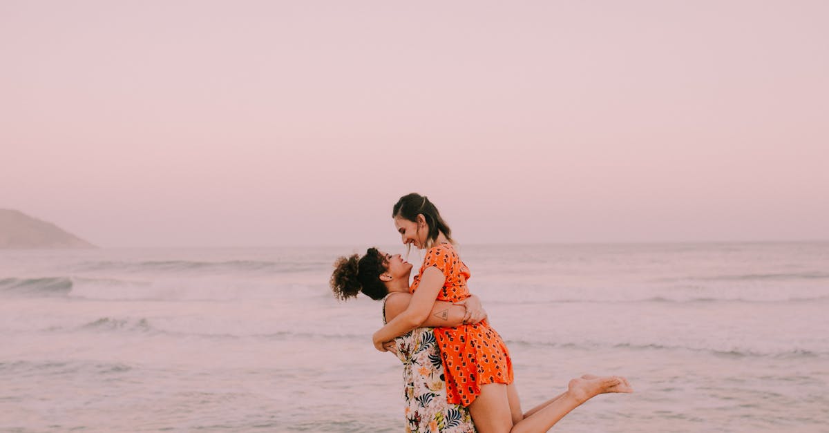 découvrez le concept de l'amitié romantique, une connexion profonde et émotive qui allie l'affection entre amis à des sentiments amoureux. apprenez comment cette relation unique peut enrichir vos interactions et transformer votre vision de l'amitié.