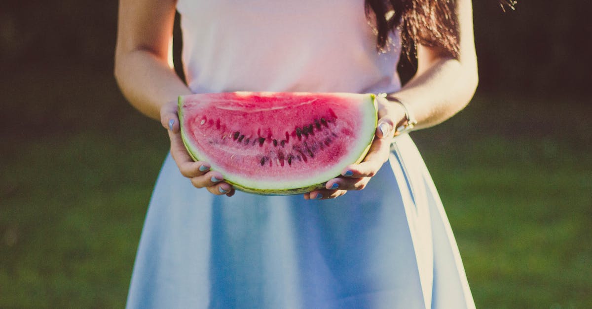 découvrez tous les bienfaits de la pastèque : un fruit rafraîchissant, riche en eau et en vitamines, idéal pour l’été et la santé.