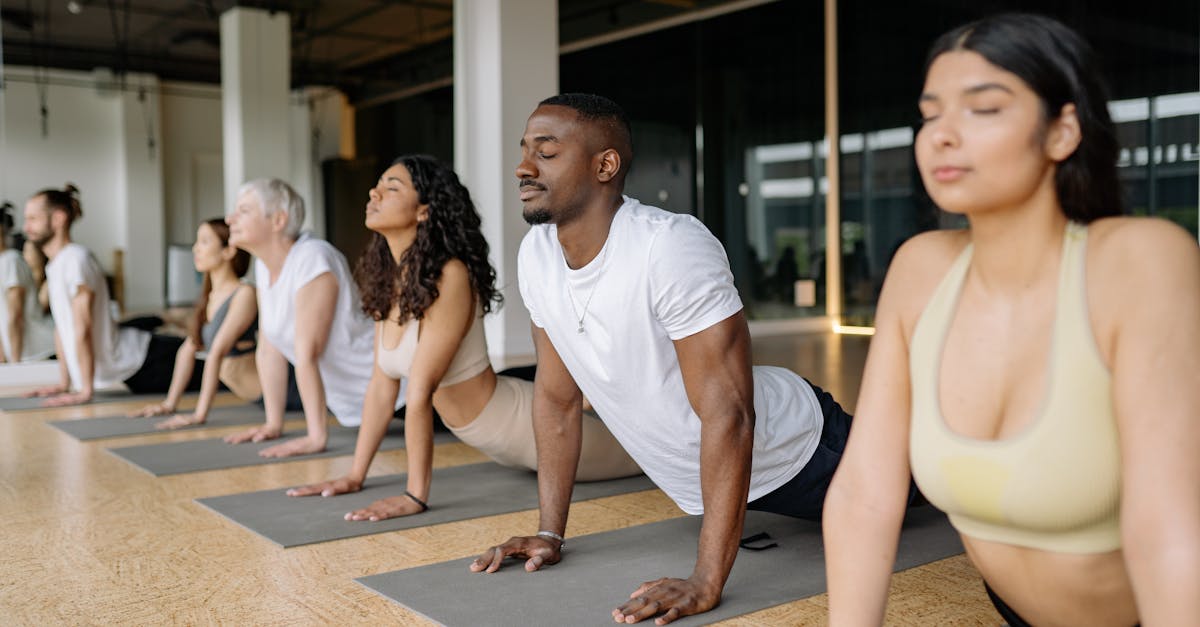 découvrez la zumba, un entraînement de fitness dynamique mêlant danse et musique latine. idéal pour brûler des calories, améliorer la coordination et s'amuser tout en restant en forme. rejoignez le mouvement dès aujourd’hui !