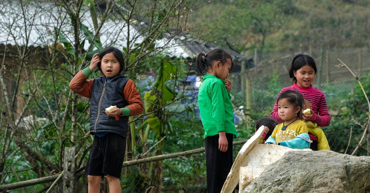 découvrez tout ce qu'il faut savoir sur la garde d'enfants : solutions de garde, conseils pratiques, aides financières et accompagnement pour le bien-être de votre enfant.