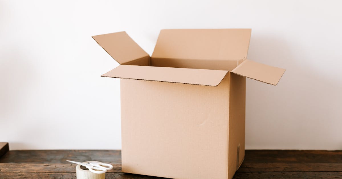 découvrez des conseils et astuces pour un packing efficace : comment organiser, optimiser l'espace et choisir le bon matériel pour préparer vos bagages ou vos colis sans stress.