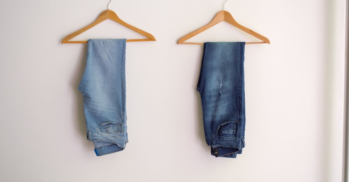 découvrez notre sélection de pantalons alliant confort, style et qualité. trouvez le modèle parfait pour toutes les occasions, du quotidien aux sorties habillées.