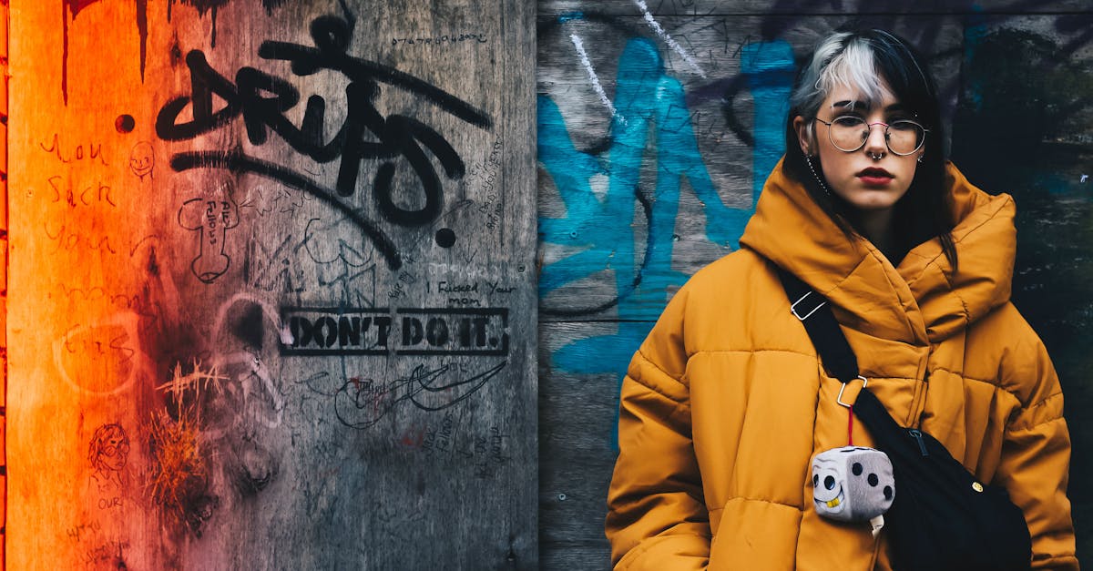 découvrez l'univers du streetwear : tendances, conseils de style, marques emblématiques et nouveautés pour adopter un look urbain unique et moderne.