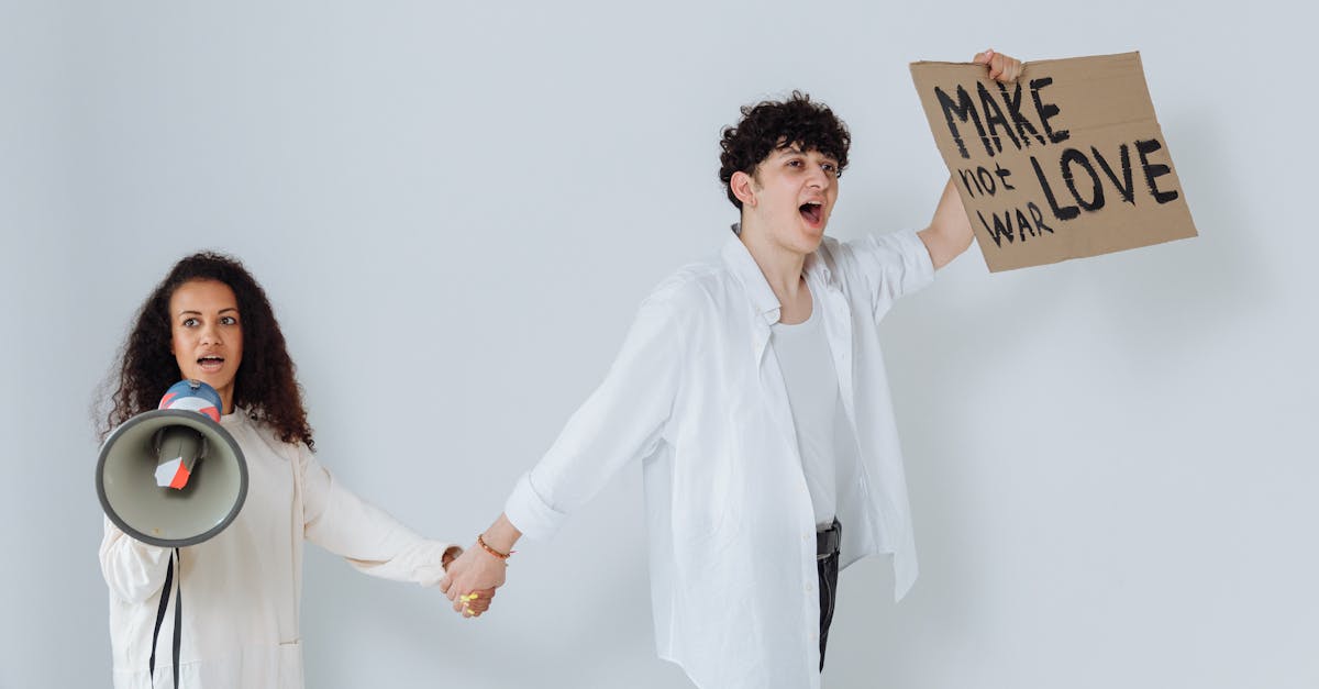 découvrez tout ce qu'il faut savoir sur le civil partnership : définition, démarches, avantages et différences avec le mariage. informez-vous pour mieux préparer votre union civile en france.
