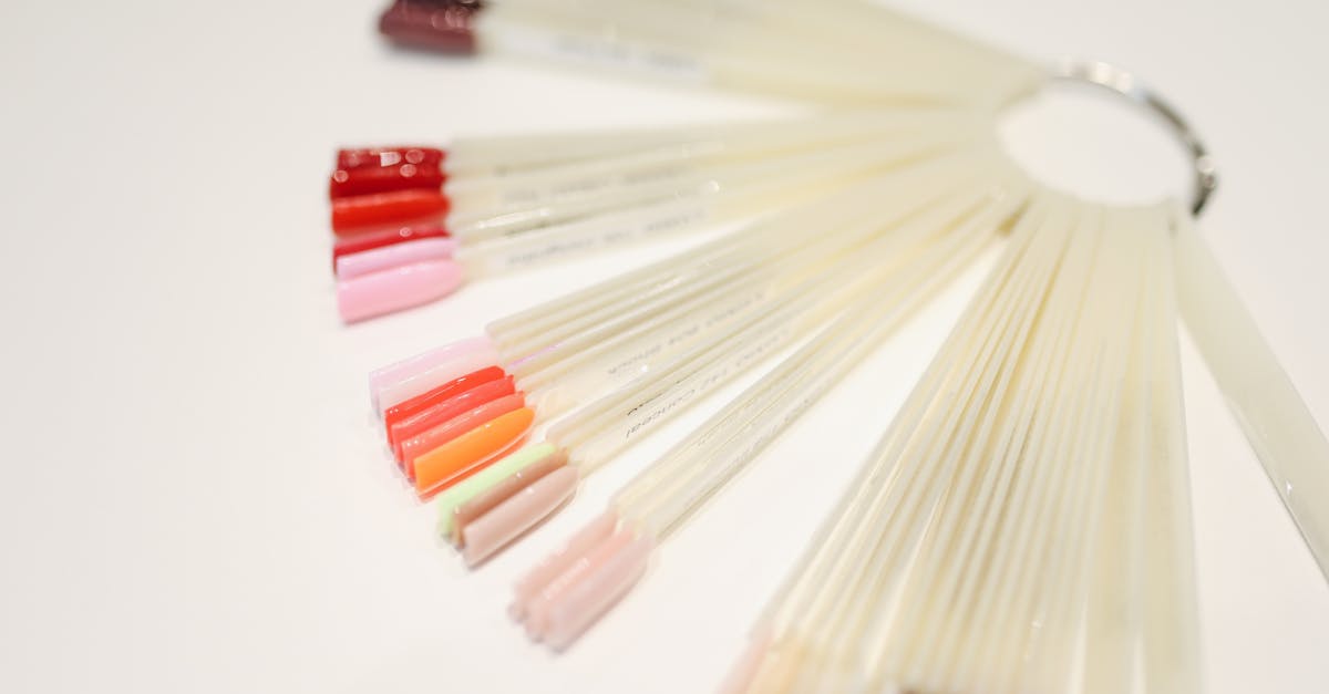 découvrez notre sélection de vernis à ongles tendance pour des mains élégantes et soignées. couleurs variées, longue tenue et brillance optimale. sublimez vos ongles dès aujourd'hui !
