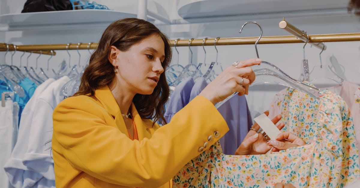 personnalisez votre robe selon vos goûts et votre style unique. créez une robe sur mesure qui reflète parfaitement votre personnalité.