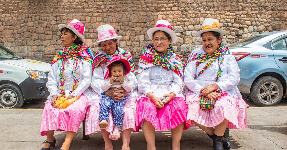découvrez les différences clés entre les générations, leurs valeurs, comportements et influences culturelles pour mieux comprendre chaque groupe.