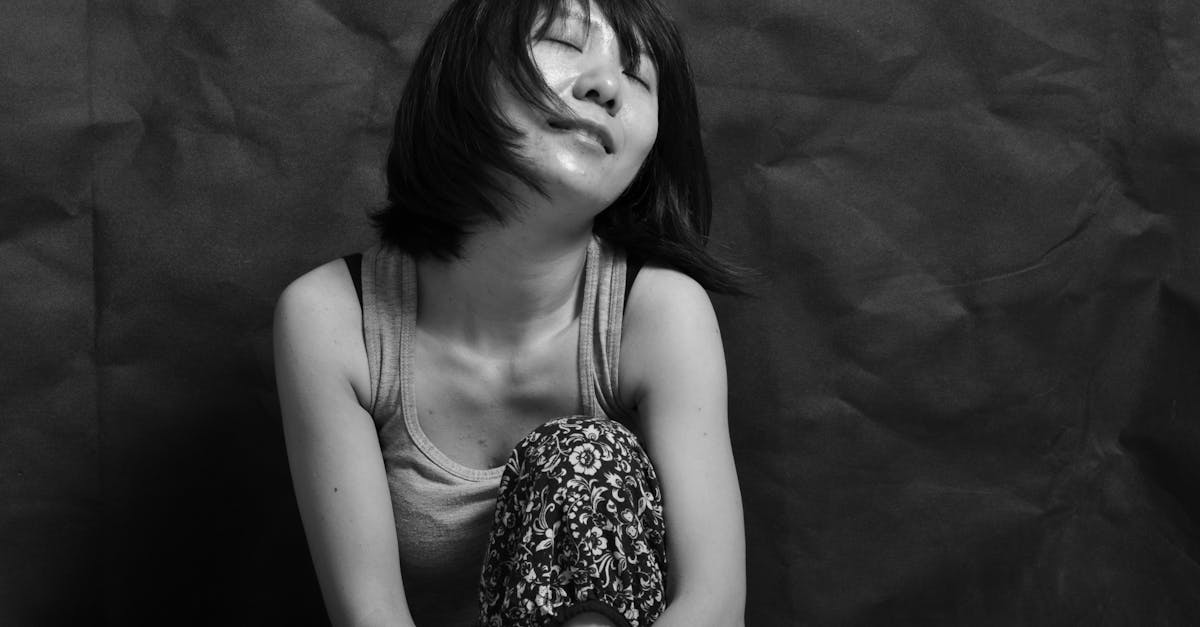 découvrez nos solutions efficaces pour éliminer les odeurs intimes et retrouver fraîcheur et confiance au quotidien.