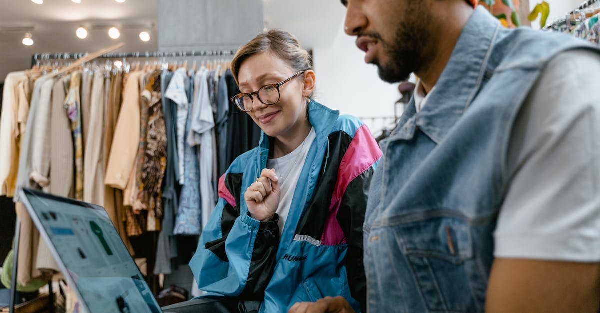 vendez vos vêtements en ligne facilement et rapidement grâce à notre plateforme conviviale, sécurisée et accessible à tous.