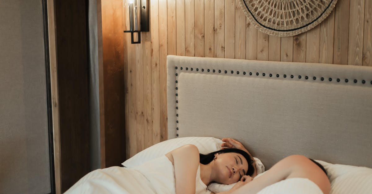 profitez d'une nuit romantique inoubliable avec une piscine privée pour des moments intimes et magiques à deux.