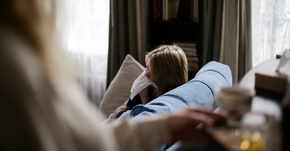 découvrez les symptômes courants de l'herpès, comment les reconnaître et les options de traitement disponibles pour mieux gérer cette infection virale.