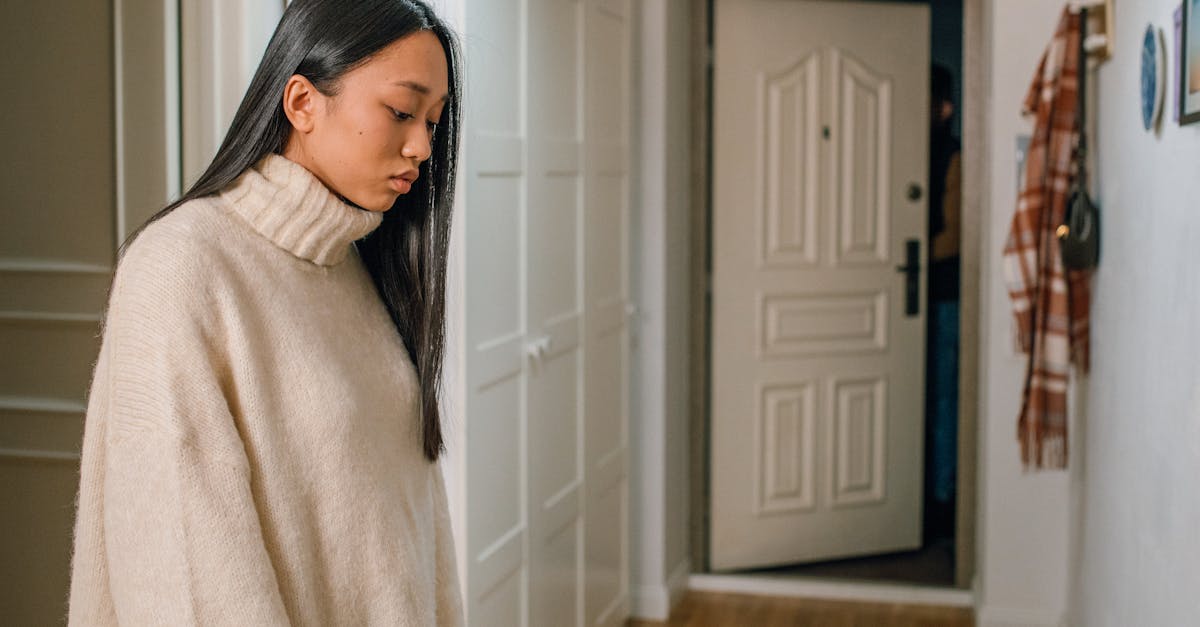 découvrez une sélection de couleurs pour portes de couloir afin d'embellir et personnaliser votre intérieur avec style.