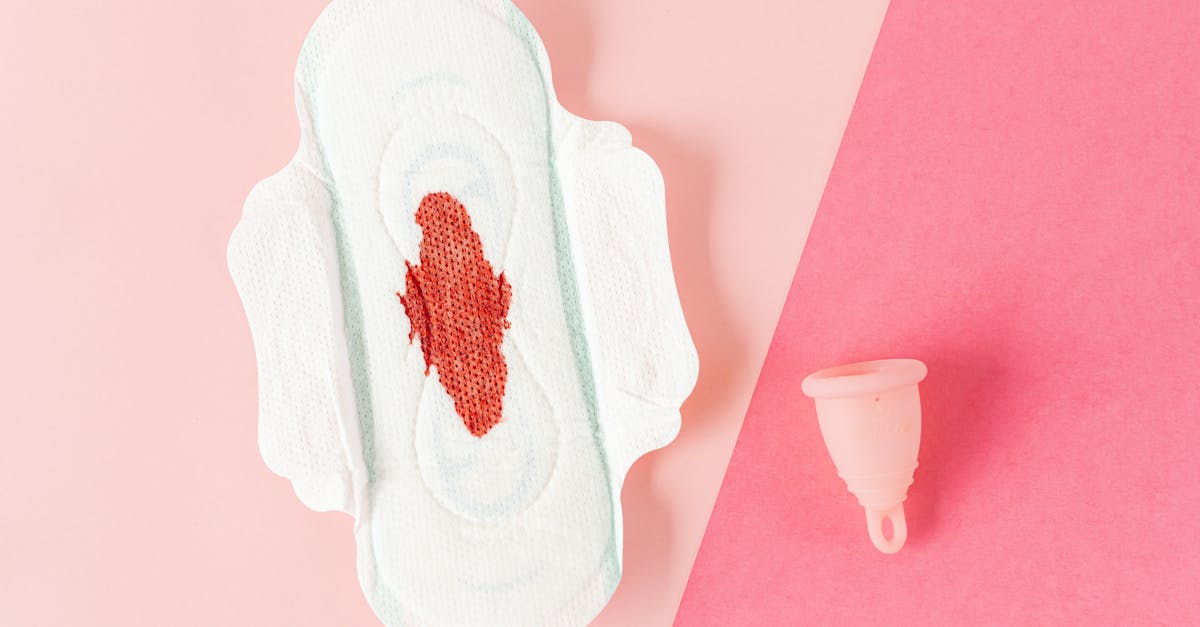 découvrez notre collection de maillots de bain menstruels, alliant confort et protection pour des baignades en toute sérénité pendant vos règles.
