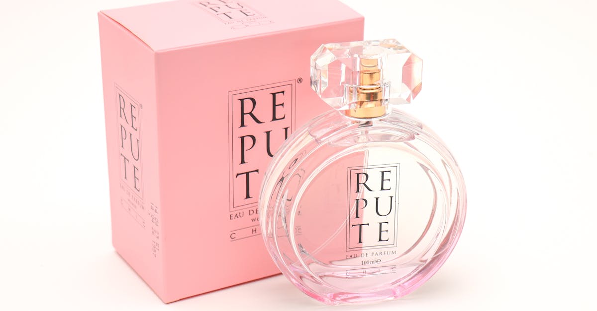 découvrez nos conseils essentiels pour la conservation optimale de vos parfums, afin de préserver leurs arômes et prolonger leur durée de vie.