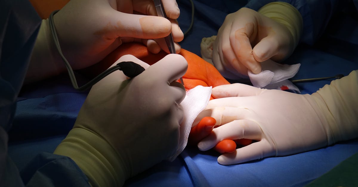 découvrez tout sur la chirurgie bariatrique, une intervention efficace pour la perte de poids chez les personnes souffrant d'obésité. informations sur les différentes techniques, avantages et précautions.