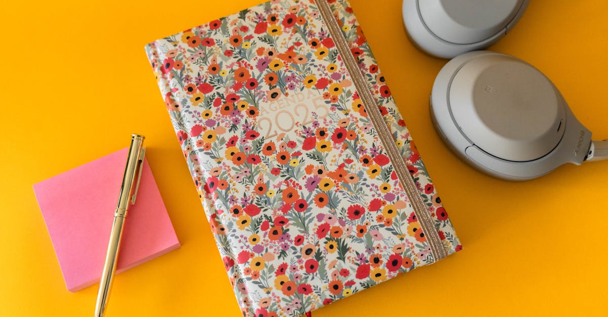 découvrez les tendances de piercing d'oreille en 2025 : styles innovants, matériaux populaires et conseils pour un look moderne et audacieux.