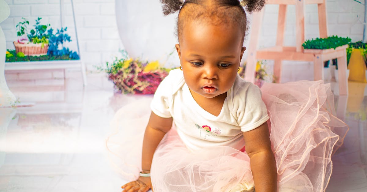 découvrez des conseils et méthodes pour augmenter les chances d'avoir une fille lors de la conception de votre bébé.