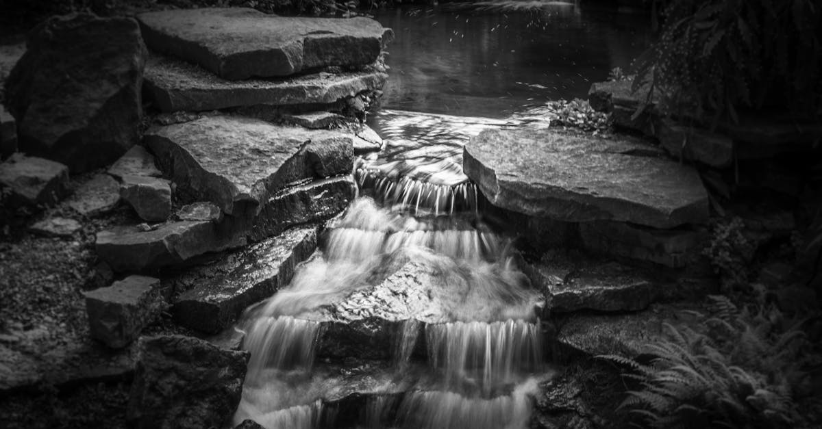découvrez nos conseils et techniques efficaces pour assouplir le cuir et préserver sa souplesse et sa beauté au fil du temps.