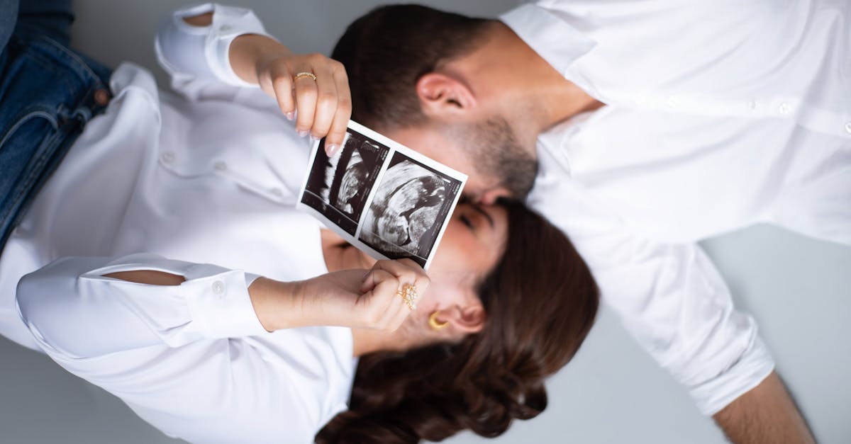 conseils pour futures papas : comment annoncer la bonne nouvelle de manière originale et touchante.