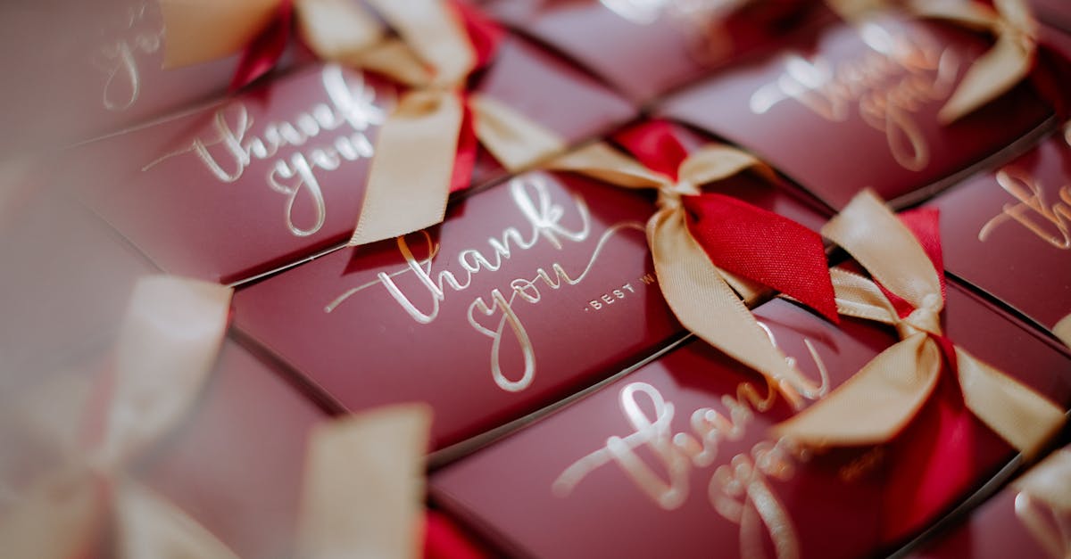 découvrez des idées originales de cadeaux surprises pour animer vos fêtes et émerveiller vos invités avec des petits cadeaux uniques et personnalisés.