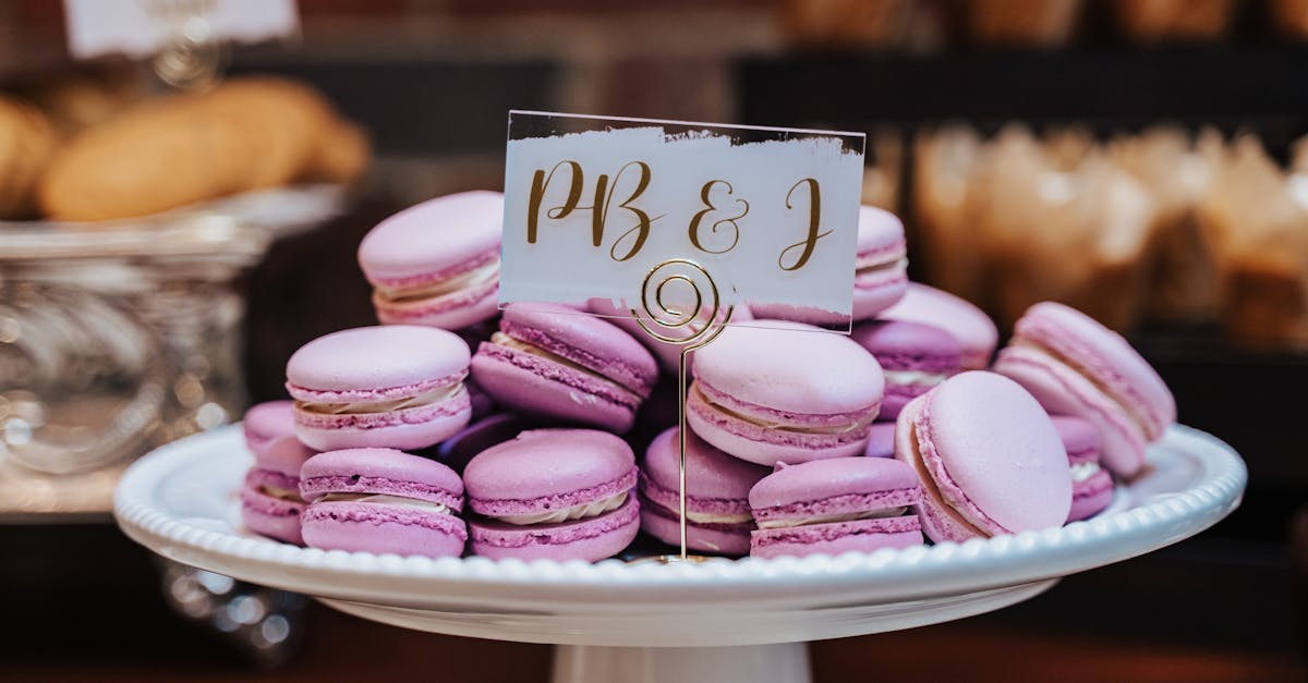 découvrez comment styliser des pantalons larges pour les petites tailles avec nos conseils mode pour un look élégant et adapté à votre silhouette.